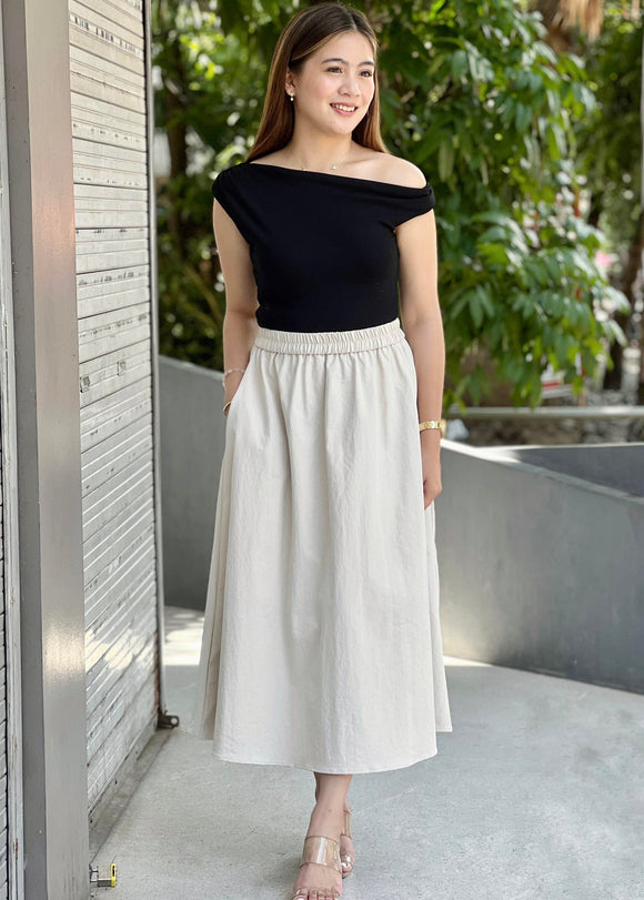 Diana Premium Garterized Skirt
