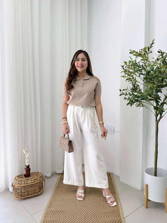 Wally Collared Knit Top