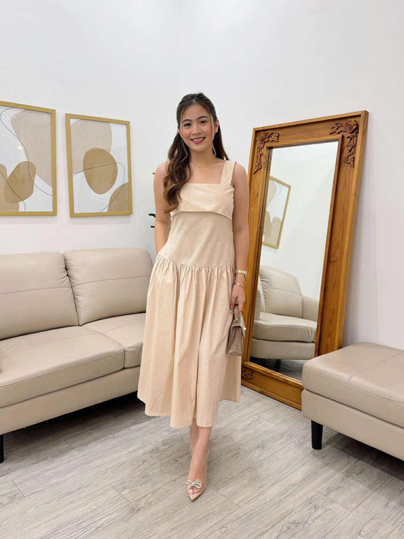 Laynie Premium Midi Dress