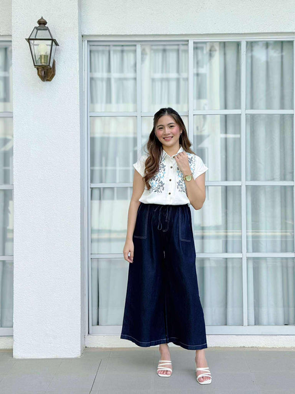 Leane Luxe Embroidered Top