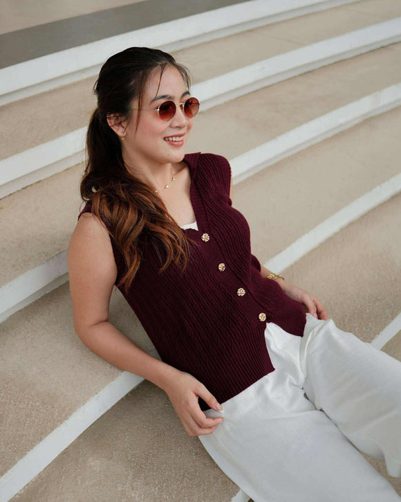 Gela Premium Collared Knit Top