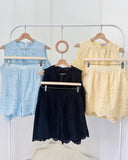 Rosey Eyelet Coordinates